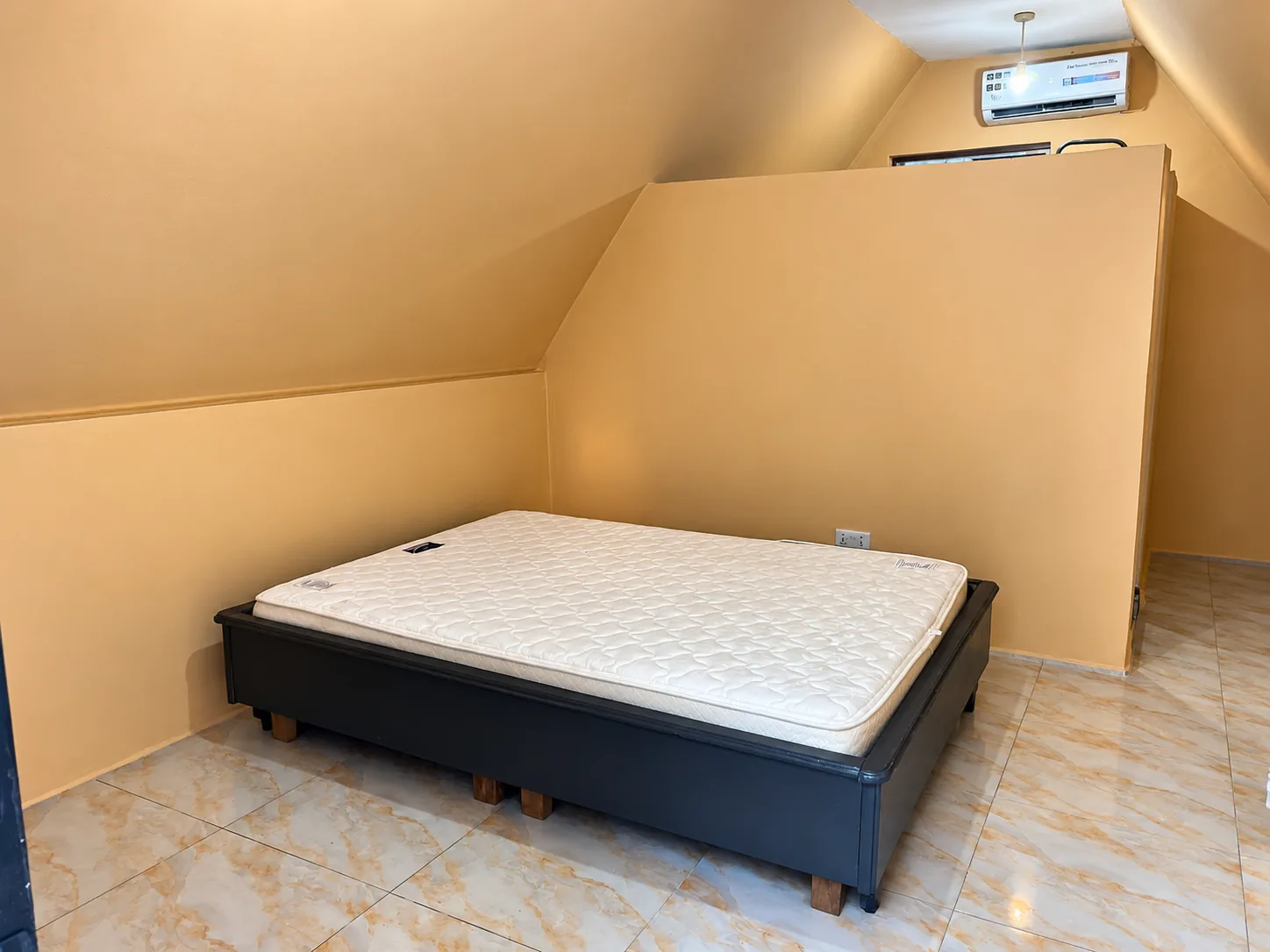 room interior at Bush Garden